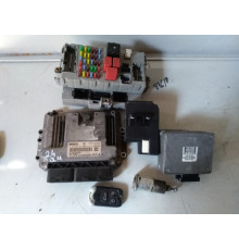 Альфа 159 2.4 jtdm 4x4 компьютер двигателя 0281014365