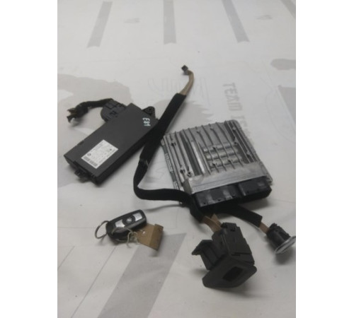 BMW E81 E87 E90 модуль драйвера двигателя 7581123