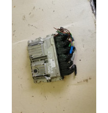 BMW 2 F 45 F46 компьютер двигателя 8475125 2.0 D