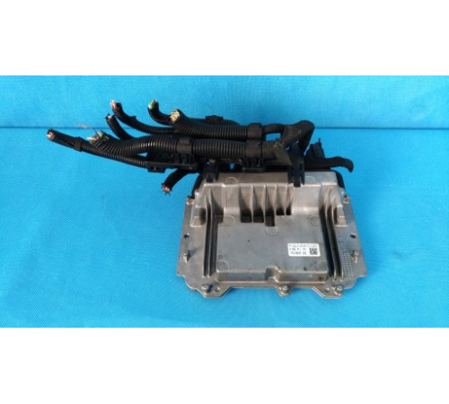 BMW F22 15R компьютер двигателя 8662411