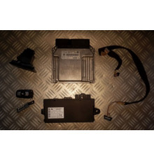 BMW E87 E90 2.0 D N47 компьютер двигателя CAS 8506434