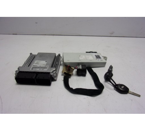 Компьютер двигателя комплект 7796637 BMW E60 525D M57N