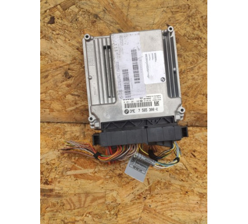ЭБУ двигателя компьютер BMW E90 2.0 0261201160