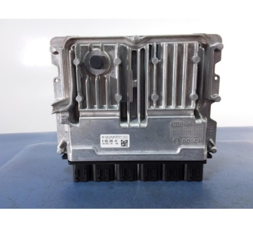 BMW X1 F48 1.5 B драйвер двигателя DME 9426208