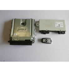 Компьютер ЭБУ двигателя ключ BMW F13 F10 4.0 d
