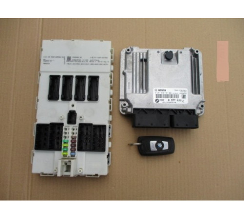 ЭБУ двигателя FEM bmw F20 f21 114D 116d MANUAL