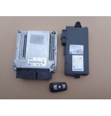 компьютер ЭБУ двигателя bmw e87 120D e90 320d