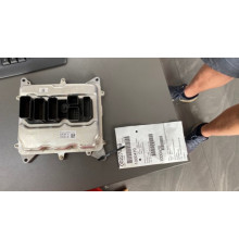 Компьютер двигателя DME 8664660 BMW