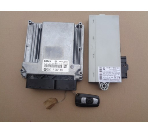 компьютер ЭБУ двигателя bmw e87 120D e90 320d
