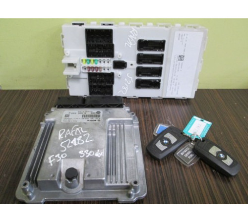 BMW 3 F30 компьютер двигателя ключ FEM 0281031950