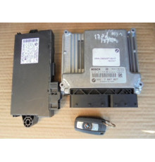 компьютер ЭБУ двигателя bmw e87 120D e90 320d