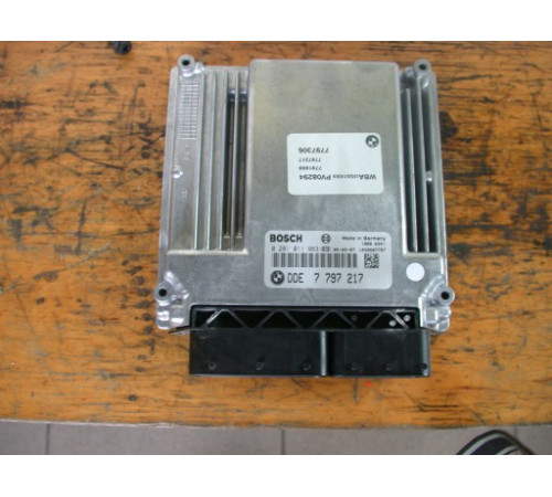 Компьютер BMW 1 E87 2.0 D BMW 0281011963