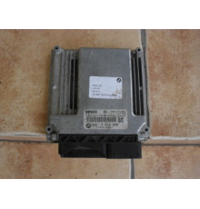 Компьютер двигателя BMW E60 3.0 D 7810950 0281015240