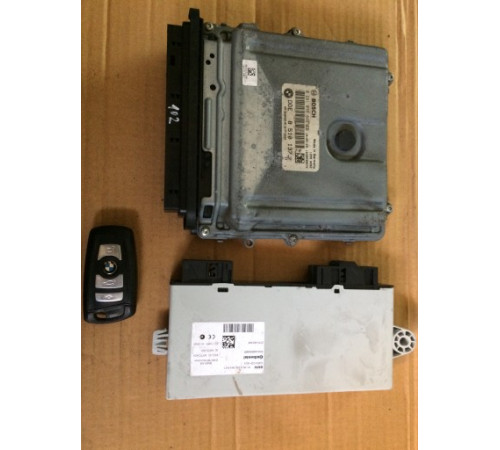 BMW F10 520d 184km N47d20c блок управления двигателя CAS