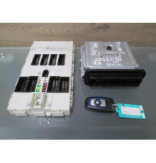 BMW F20 N47 компьютер в сборе 0281030757 8578077