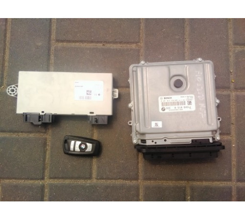 Компьютер двигателя CAS ключ BMW F10 530d 8510643