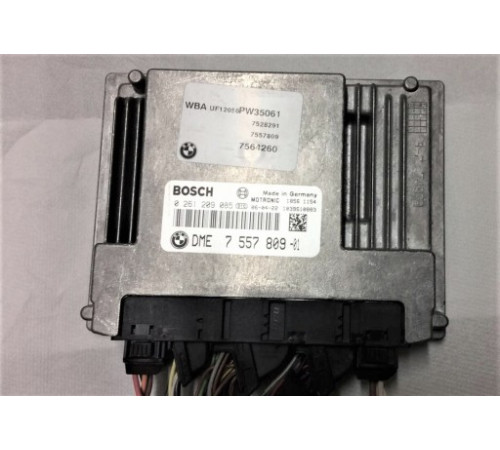 ЭБУ компьютер двигателя BMW DME 7557809