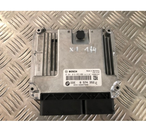Компьютер ЭБУ двигателя BMW X1 E84 DDE 8574352