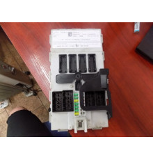Блок управления FEM BDC LR01 V39 BMW F15 8796104