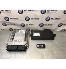 BMW E90 E91 стартовый комплект 325D ручной 3.0 d