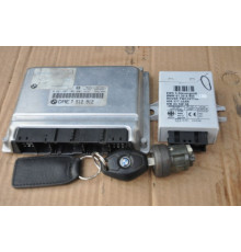 BMW E53 блок управления двигателя 4,6 is в сборе 7512912