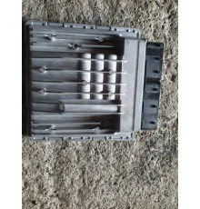 Компьютер двигателя бензиновый DME BMW E90 E92 7577068