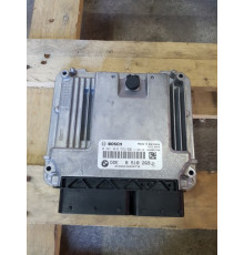 BMW E90 компьютер двигателя DDE 8518269