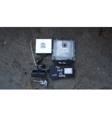 ЭБУ двигателя компьютер BMW E91 318d 8510832