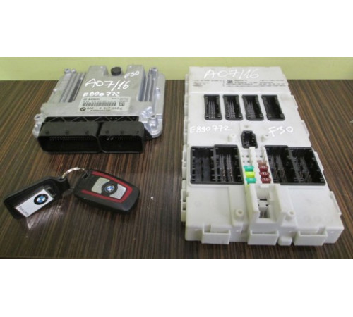 BMW F30 2.0 D компьютер двигателя 0281018502 8573257