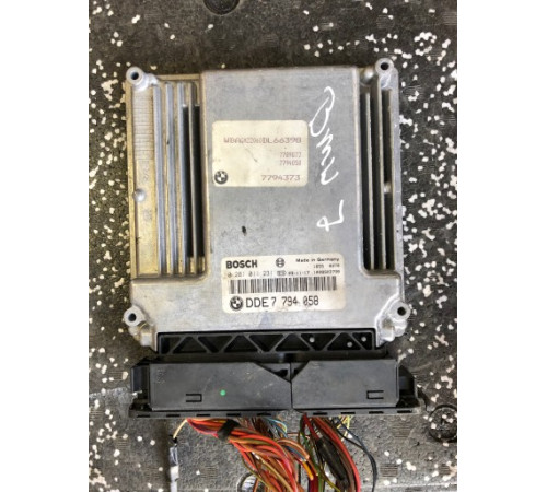 ЭБУ двигателя BMW E65 3.0 D 0281011231 7794058