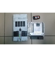 BMW F30 2.0 D компьютер двигателя 0281019210 8570931