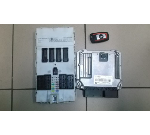 BMW F30 2.0 D компьютер двигателя 0281019210 8570931