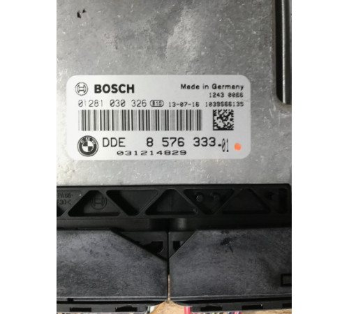 BMW F20 F30 2.0 D компьютер двигателя 8576333
