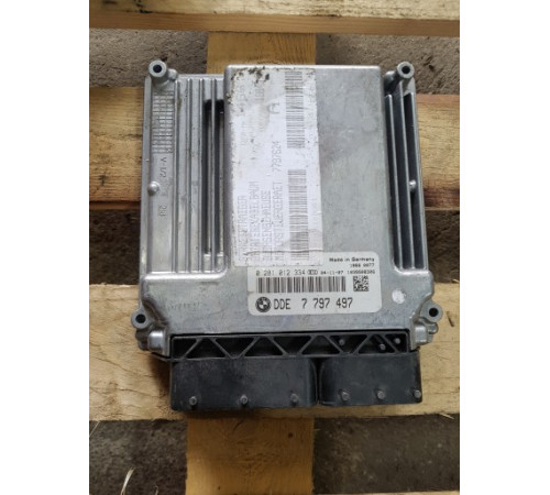 BMW E87 E90 E91 компьютер двигателя 2.0 D 7797497