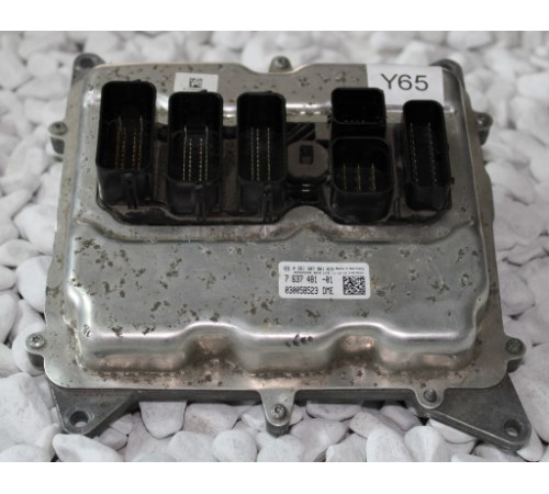 BMW F10 X3 F25 компьютер двигателя 7637481 0261S07901