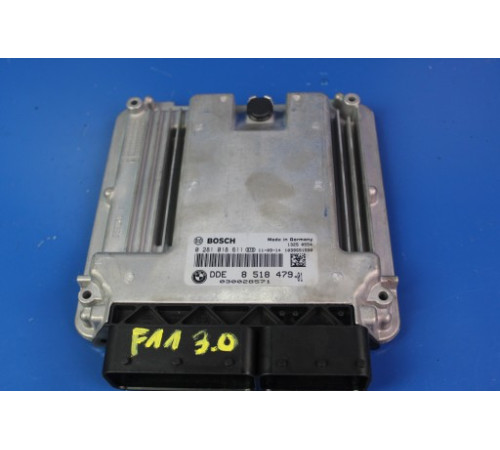 BMW 5 F11 F10 530d 3.0 D компьютер двигателя 8518479