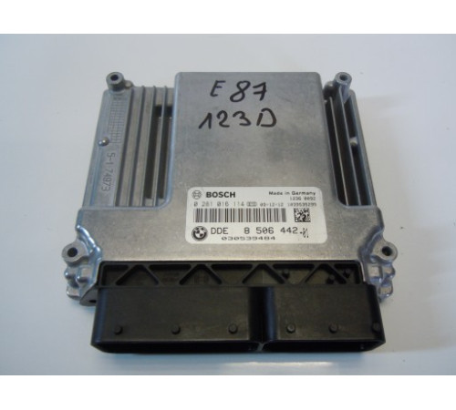 BMW E87 123D компьютер двигателя 8506442
