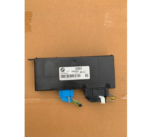 BMW F10 F11 F07 модуль ZGW-02 8SK 9393659