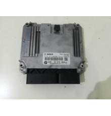 BMW F20 F30 компьютер двигателя 8570933
