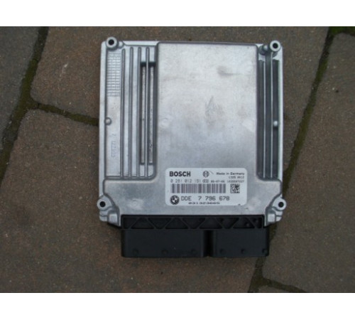 Компьютер двигателя BMW E60 E61 7796678