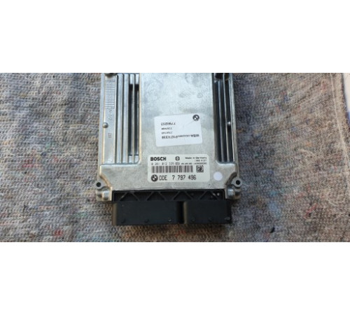 Компьютер двигателя BMW E87 0281012335 DDE7797496