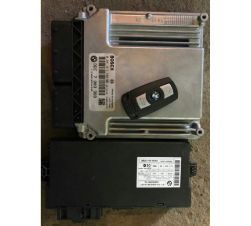 BMW E60 E90 компьютер двигателя + cas 3.0 d 7803369