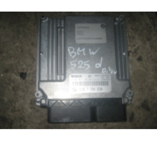 Компьютер двигателя BMW E60 525d 2,5 d 04 r