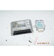 RANGE ROVER L322 4.4 0261207715 комплект водителя
