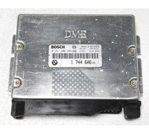 BMW E31 840i драйвер двигателя DME 1744606