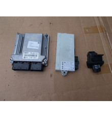 Компьютер ЭБУ двигателя BMW E87 E81 118 N46 1.8