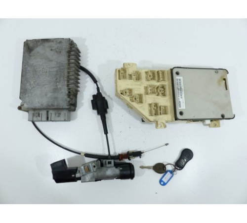 Крайслер 300м 98-04 компьютер 04896370AD 3.5 V6