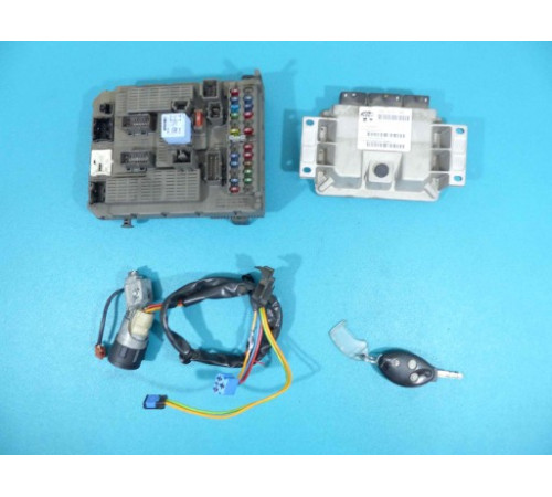 Компьютер комплект CITROEN C5 и 9647494880 2.0 16V
