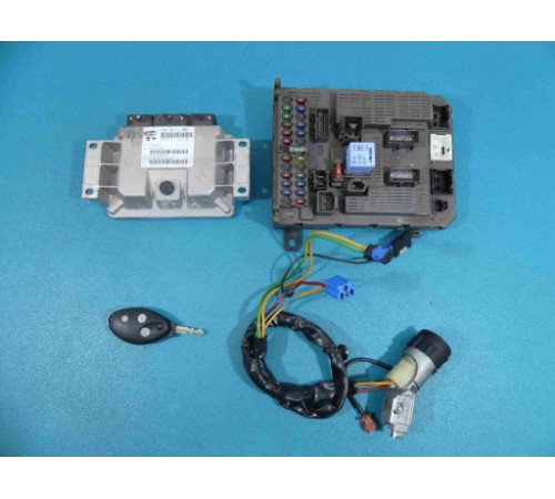 Компьютер комплект 9647494880 CITROEN C5 и 2.0 16V