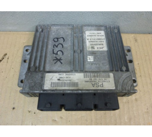 компьютер CITROEN C2 c3 Berlingo 1.4 9657018780